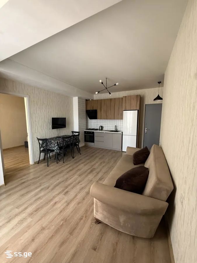 petre imeri st. 2 - 3 rooms