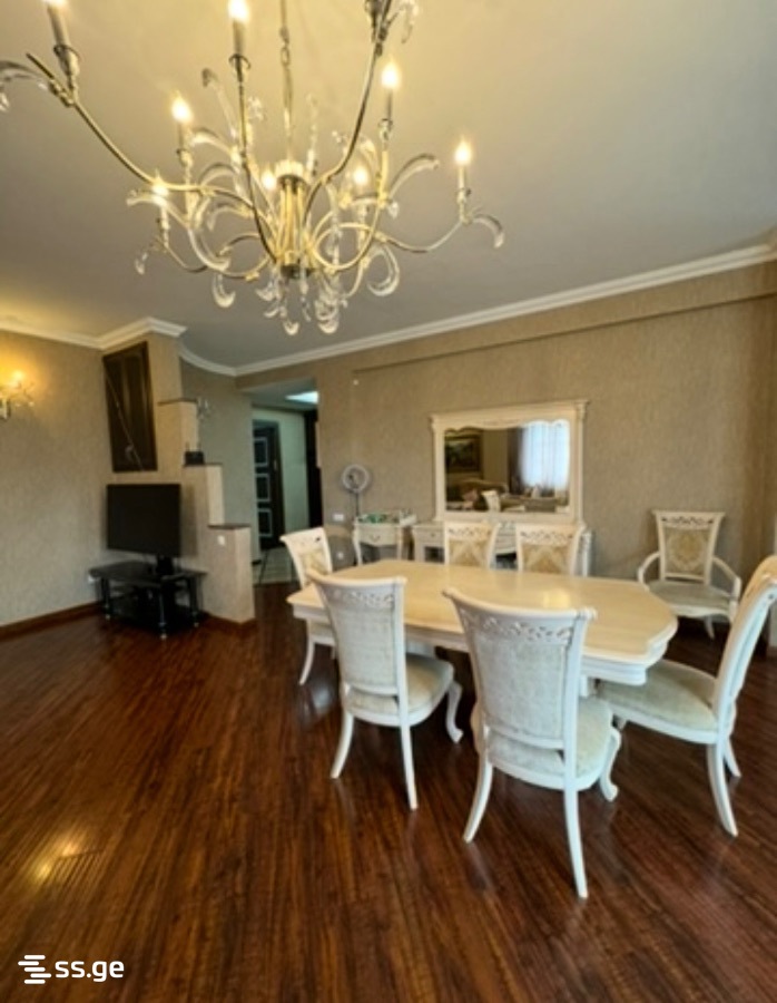 Kazbegi avenue 24 - 5 rooms
