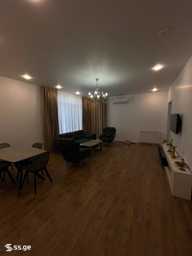 Airport road 190 - 3 rooms