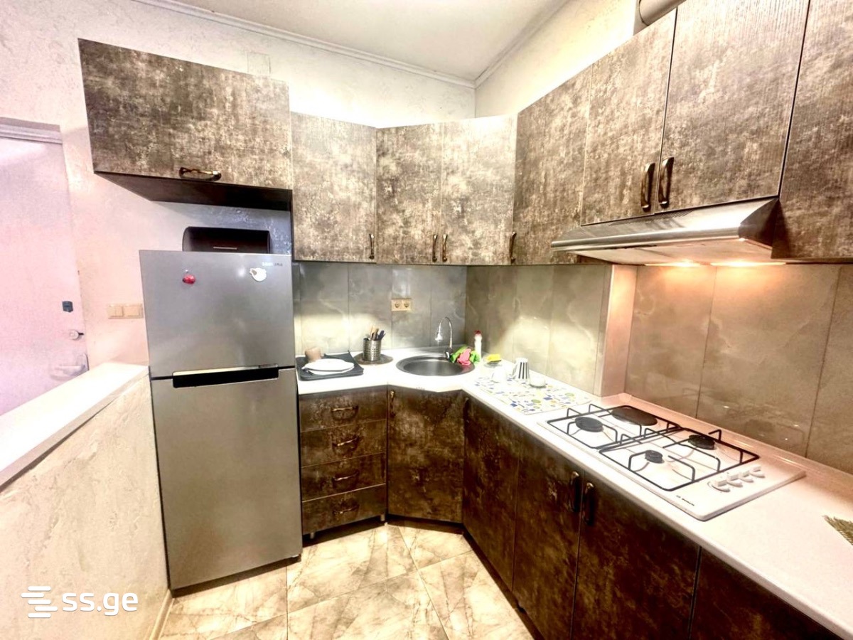 Firosman St. 18ბ - 3 rooms