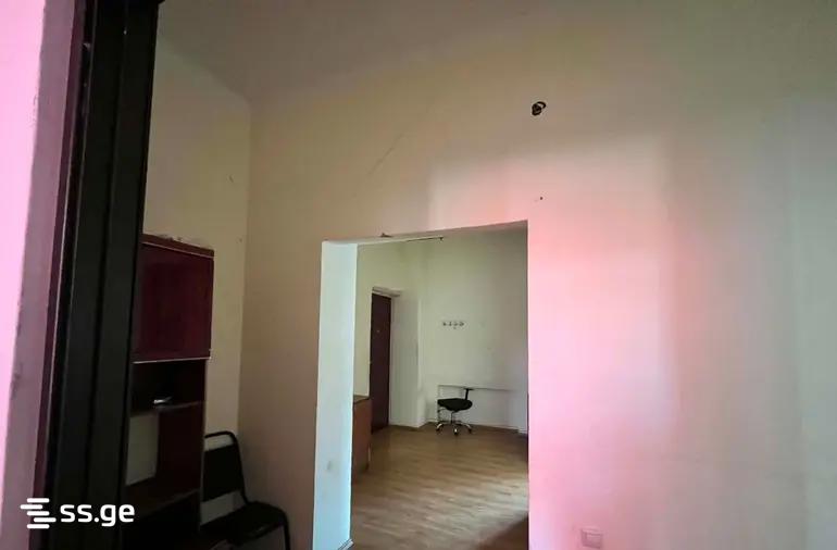 Emir Burjanadze st. - 2 rooms