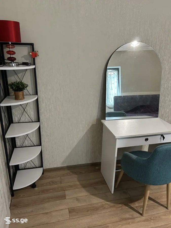 aladashvili st. 2 - 3 rooms