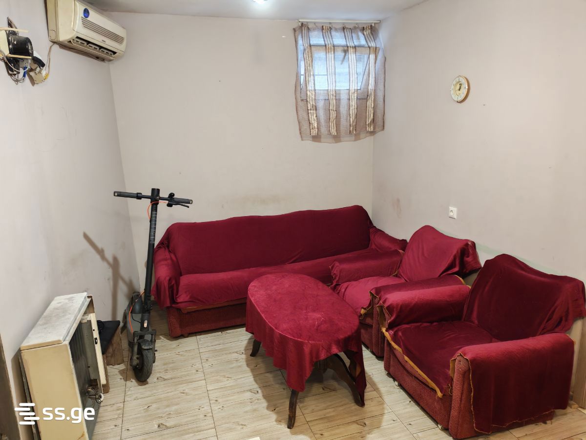 dumbadze ave 11 - 1 rooms