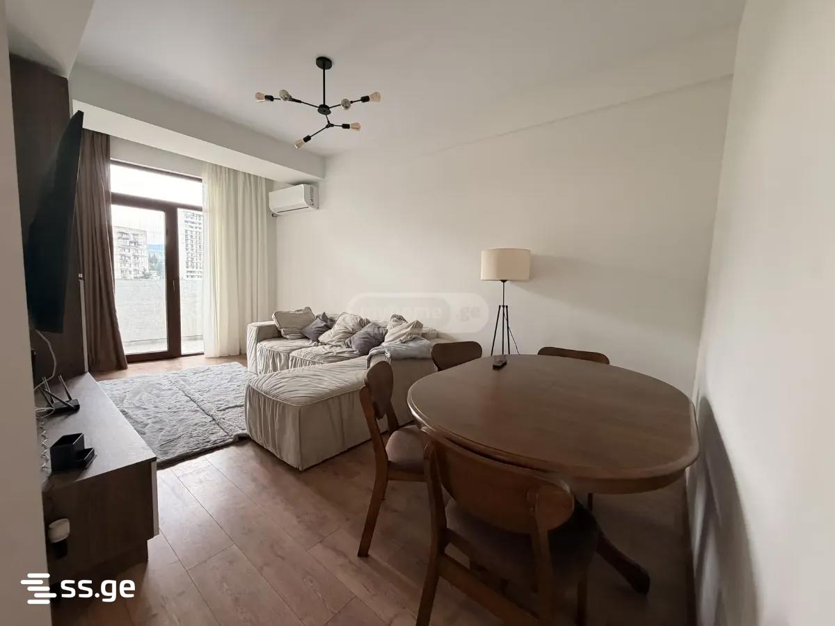 V. Topuridze st. - 3 rooms