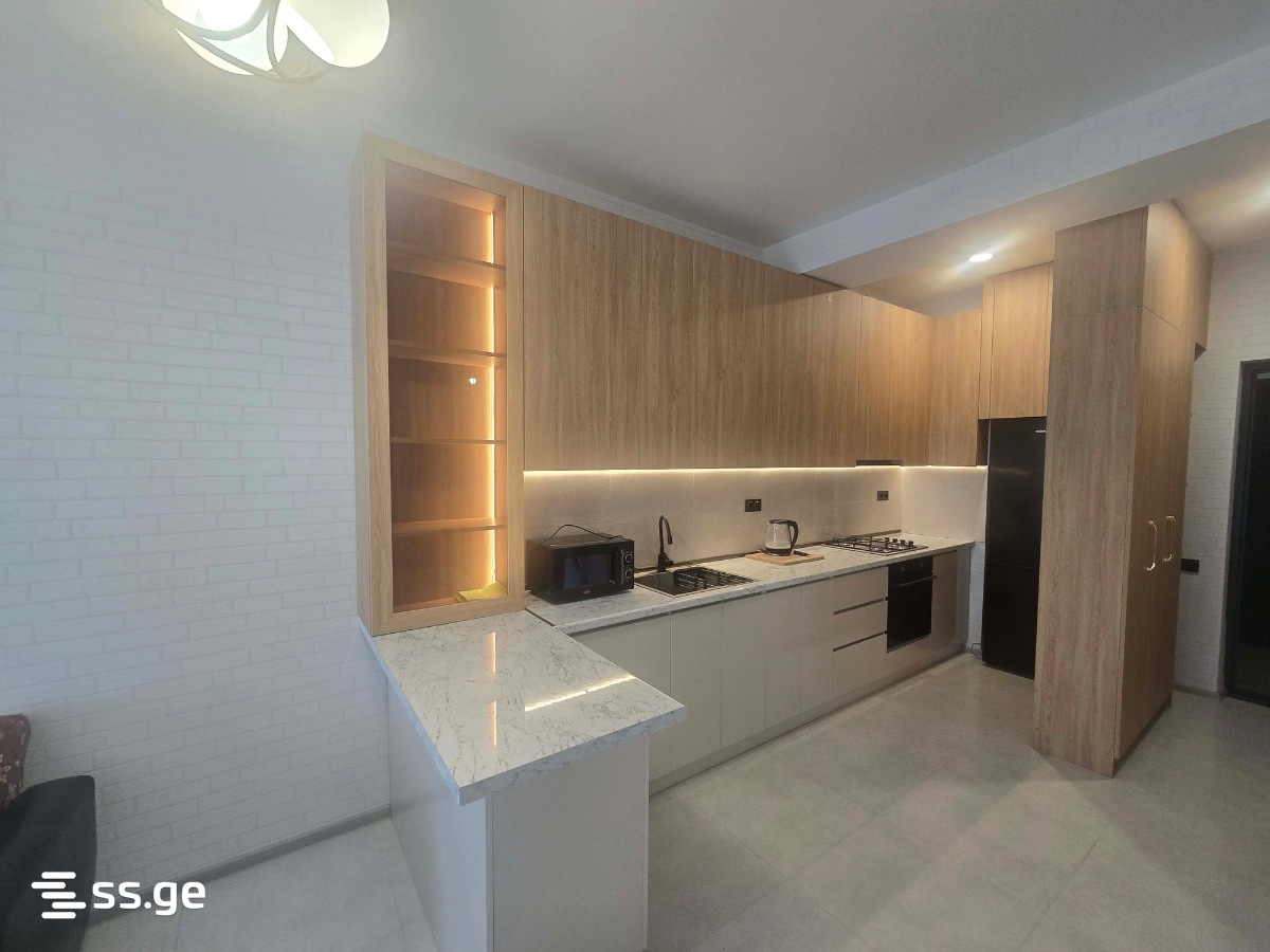 Ekvtime Kheladze st. 3 - 3 rooms