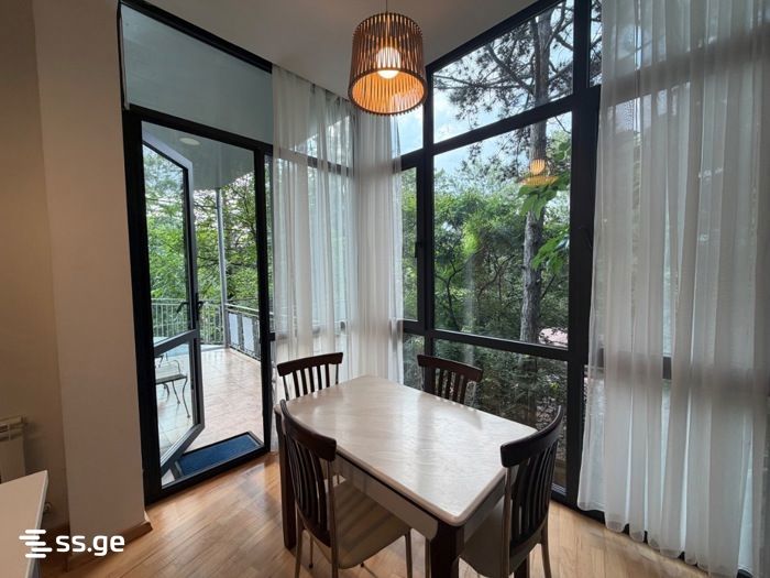 t. tabidze st. - 4 rooms