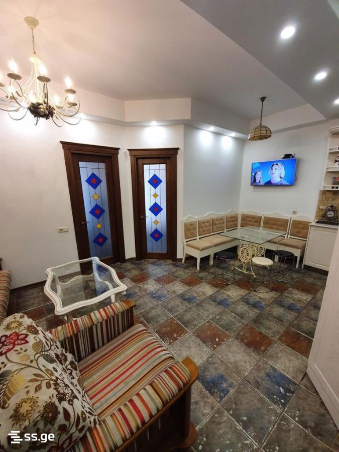 1 - 3 rooms