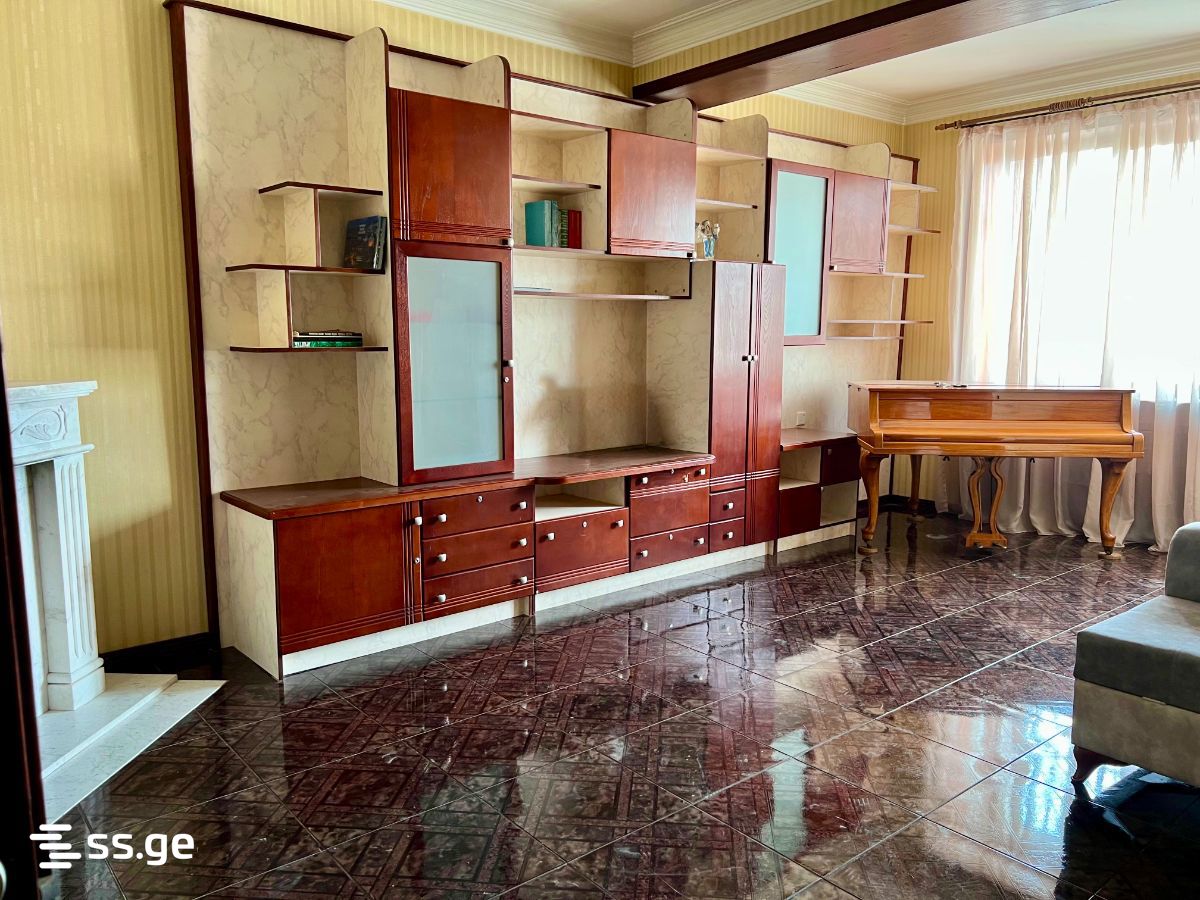 i. nikoladze st. 5ა - 3 rooms