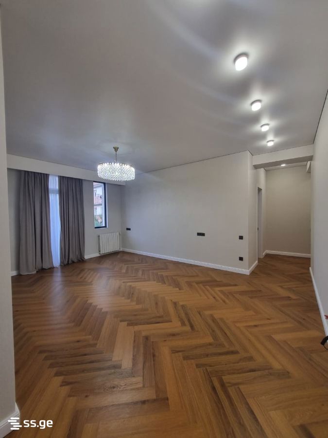 Beri Gabriel Salosi Ave. 144 - 3 rooms