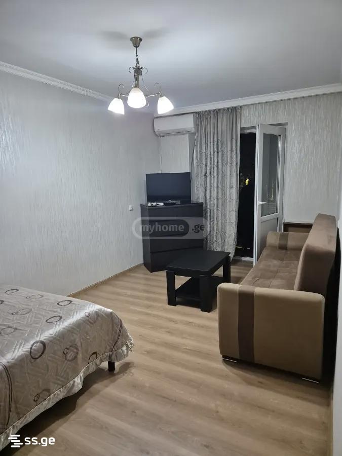 a.wereTlis avenue - 1 rooms