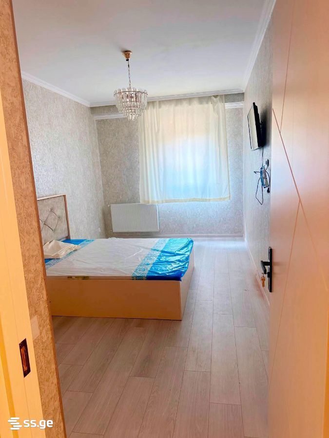 Marshal Archil Gelovani Ave. - 3 rooms