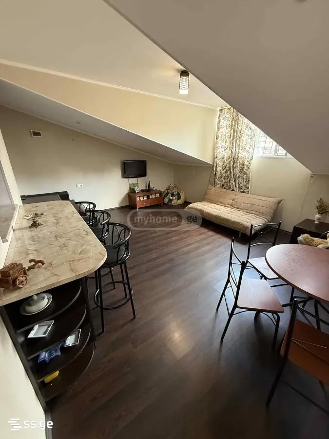 bakhtrioni st. 37 - 2 rooms