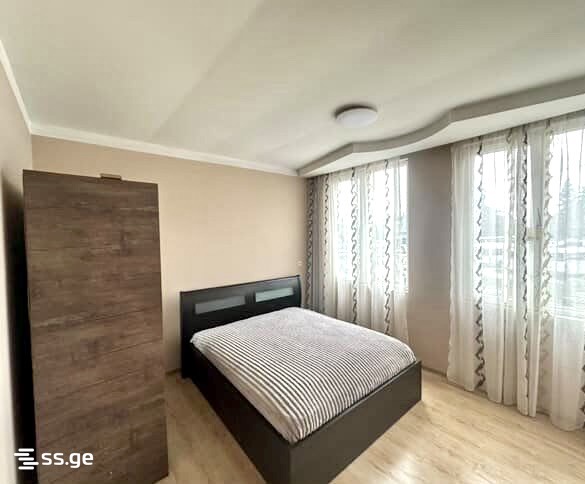 18 - 3 rooms