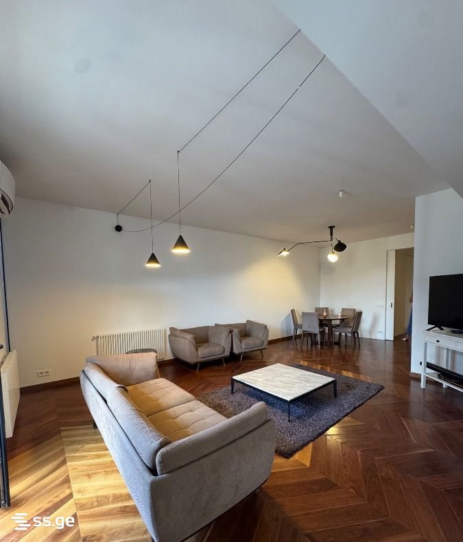Taktakishvili St 12 - 5 rooms