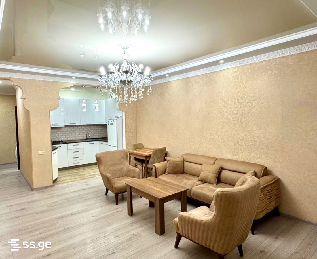 24 - 3 rooms