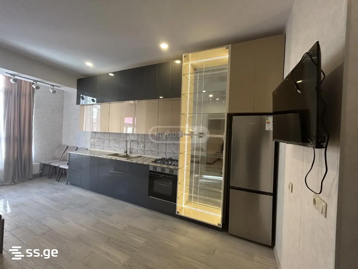 V.Tsintsadze st. 17 - 2 rooms