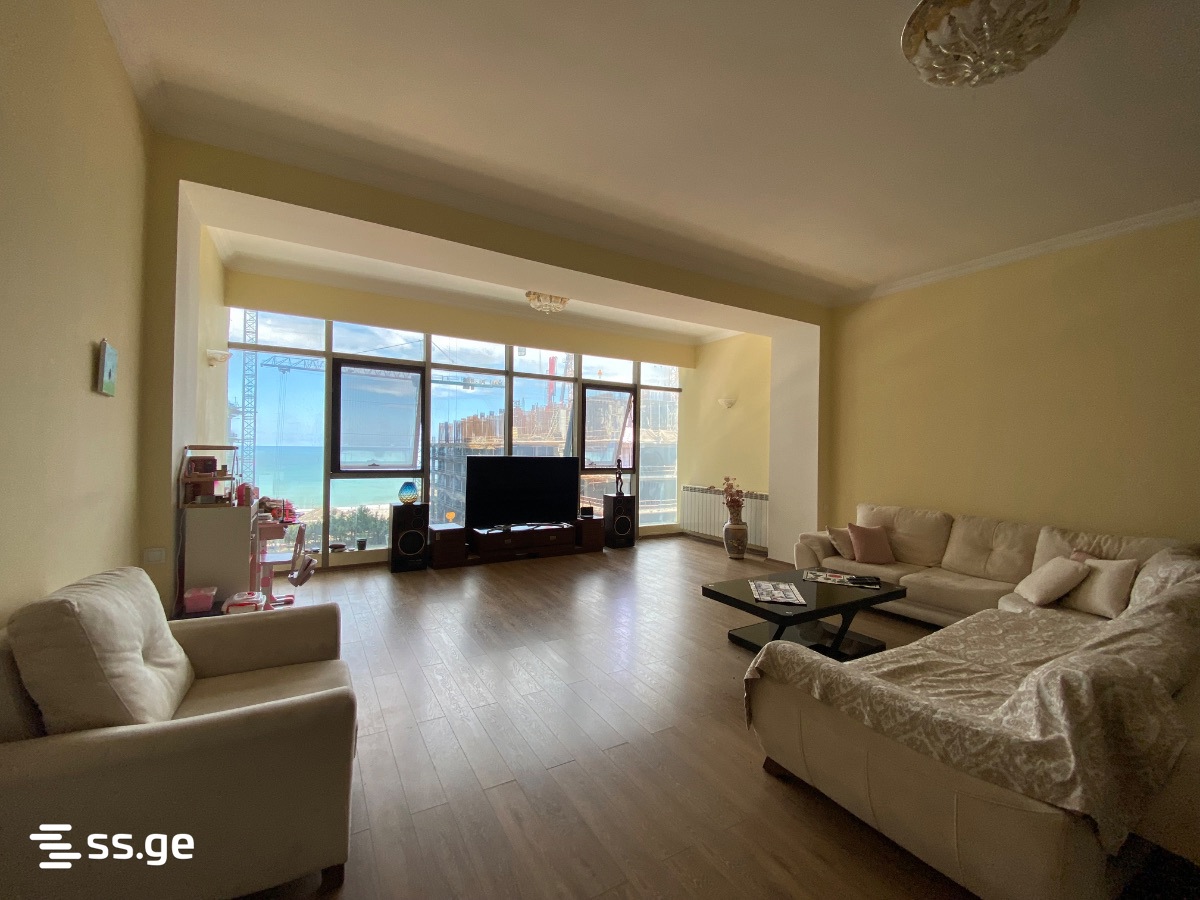 Sherif Khimshiashvili Ave 1 - 3 rooms