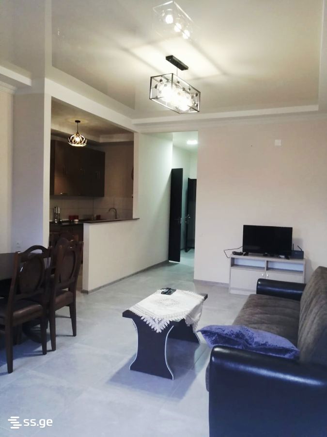 32 - 3 rooms