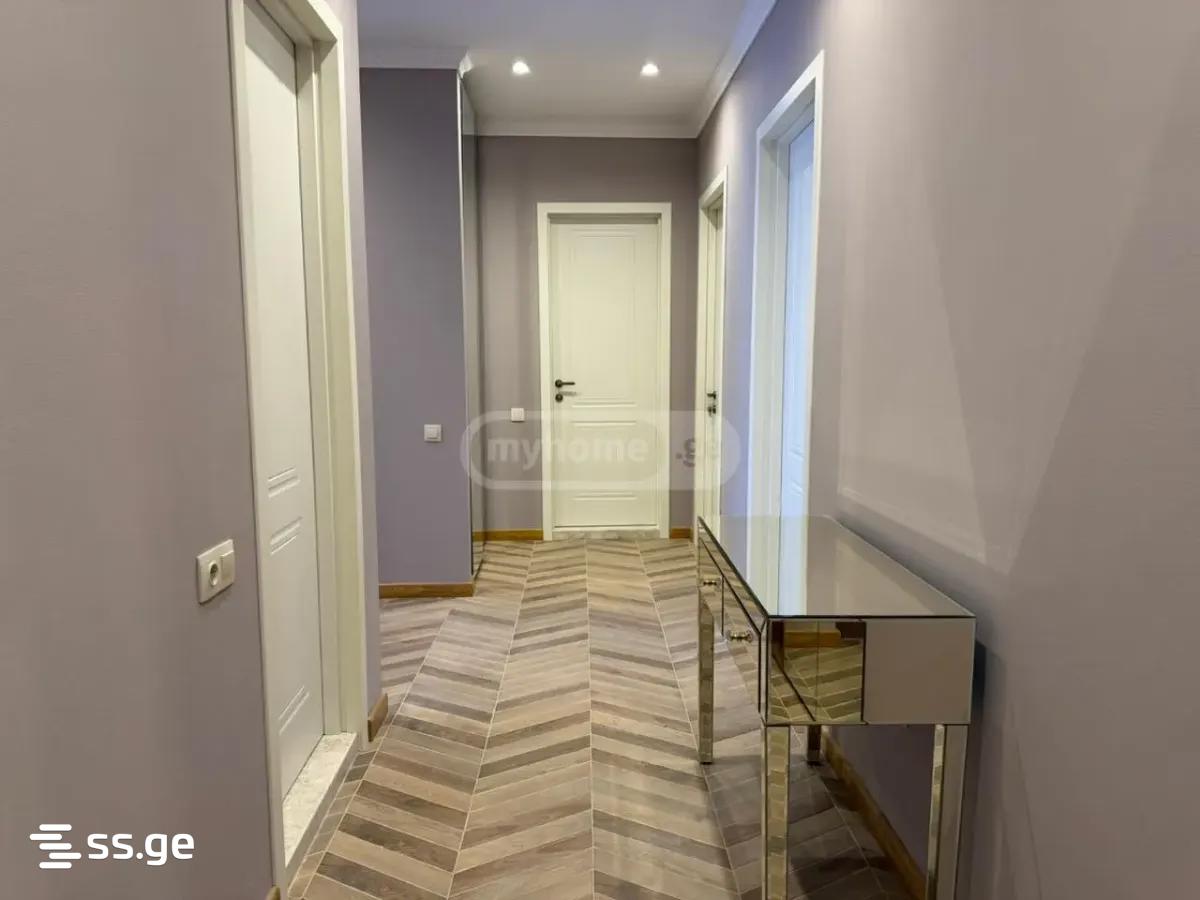 ул. Бакуриани 11ბ - 4 rooms