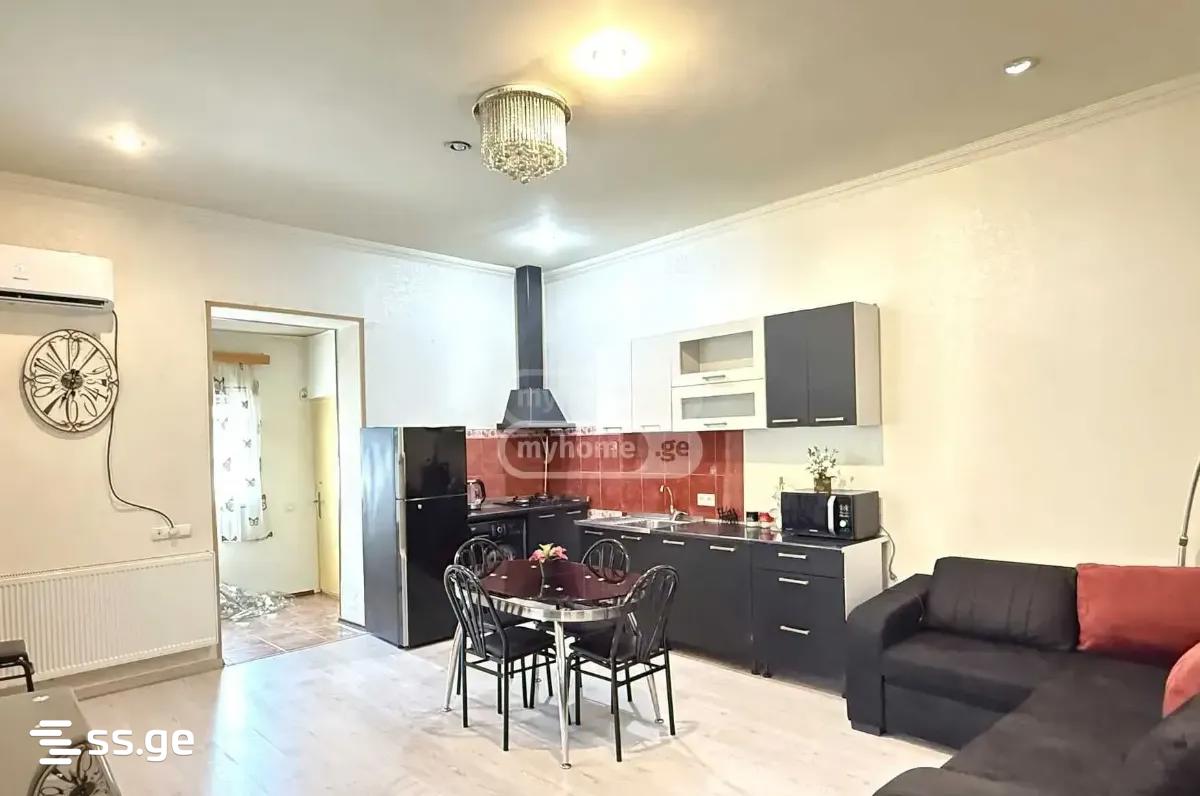 agmashenebeli ave - 3 rooms