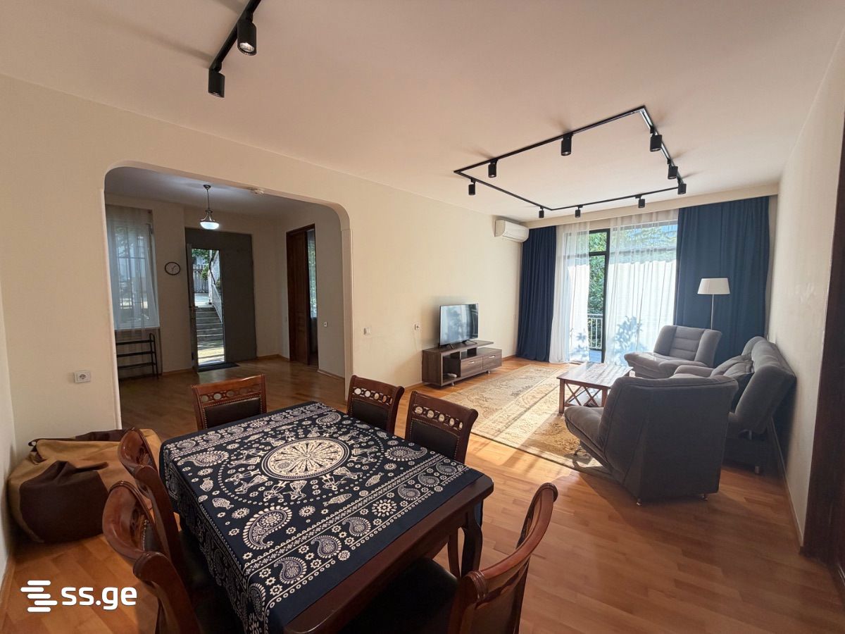 A.Tabidze st. 61 - 4 rooms
