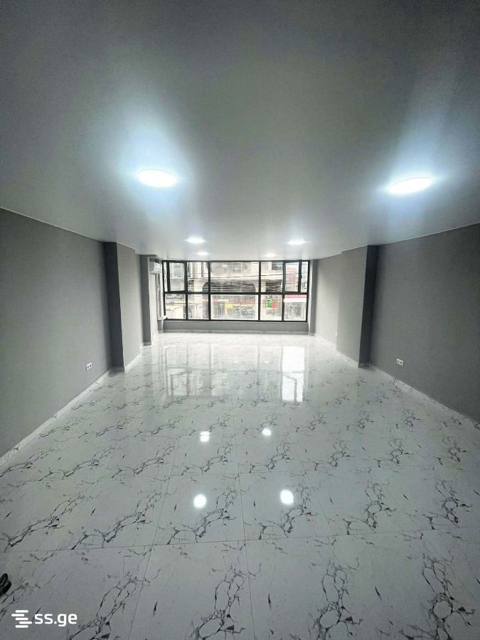 Airport road 0 - 2 rooms