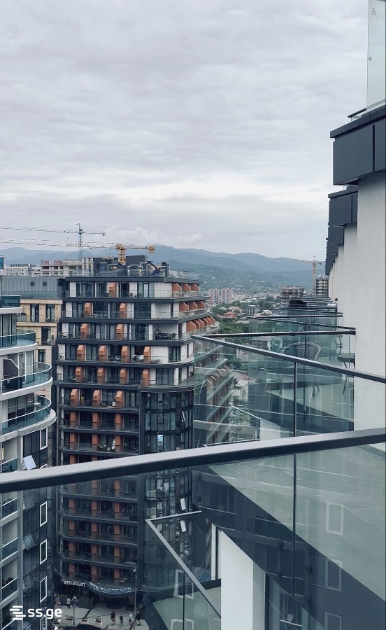 R. Nizharadze st. 20 - 1 rooms