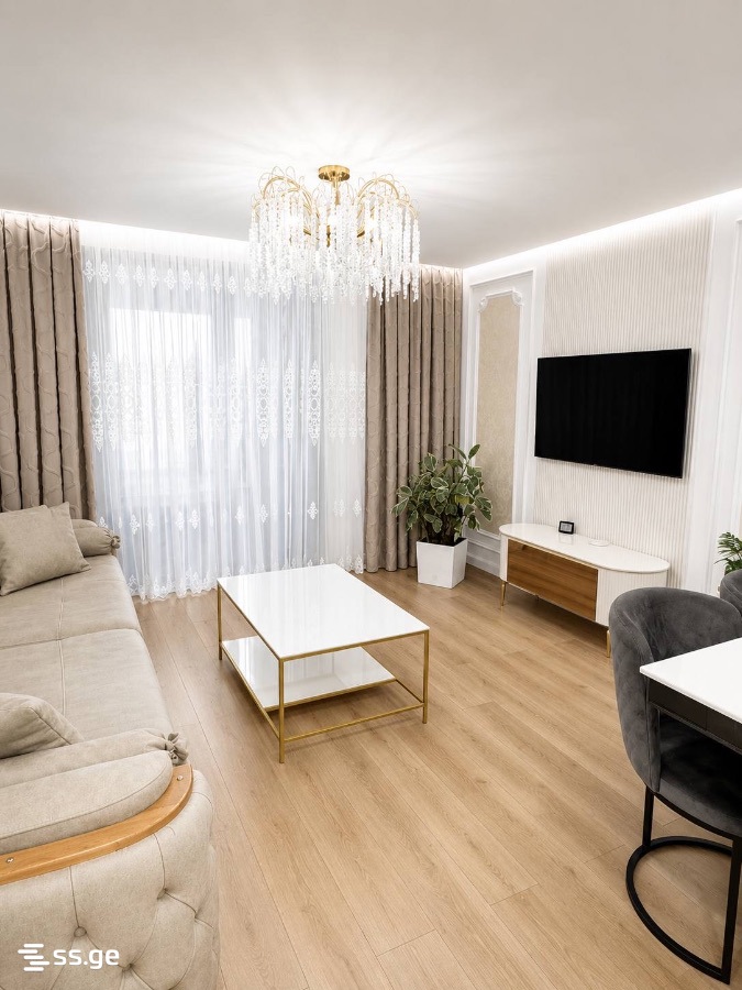 Sh. Rustaveli Ave. 27 - 2 rooms
