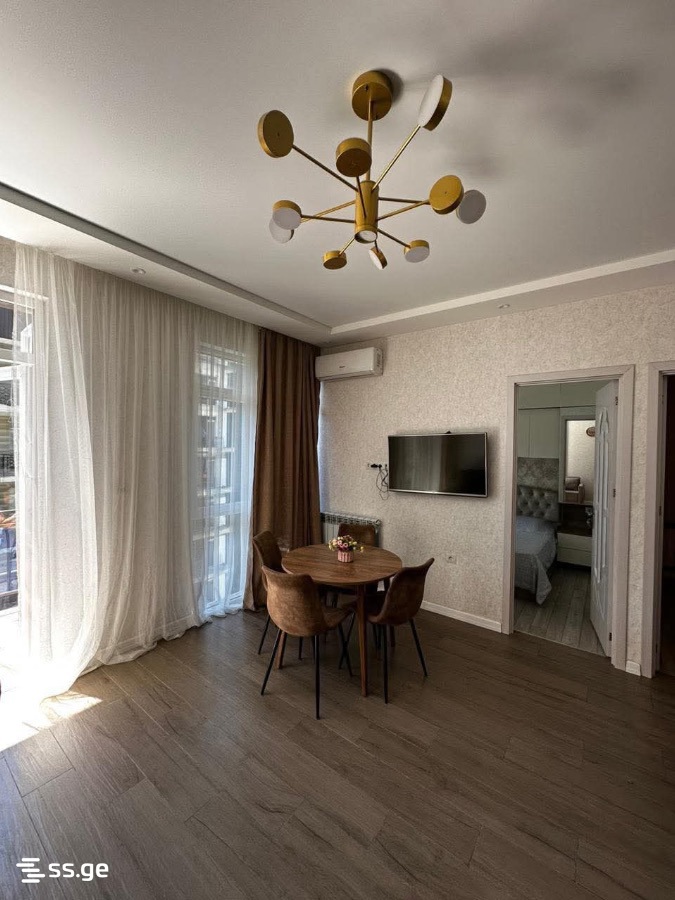 Khimshiashvili st. 65 - 3 rooms