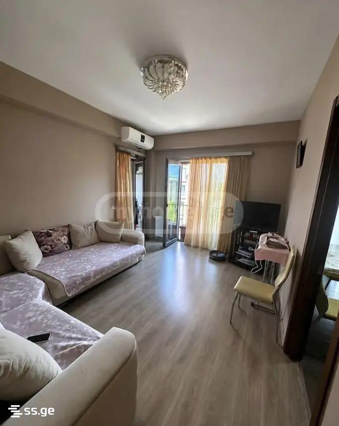 nucubidze st. 82 - 2 rooms