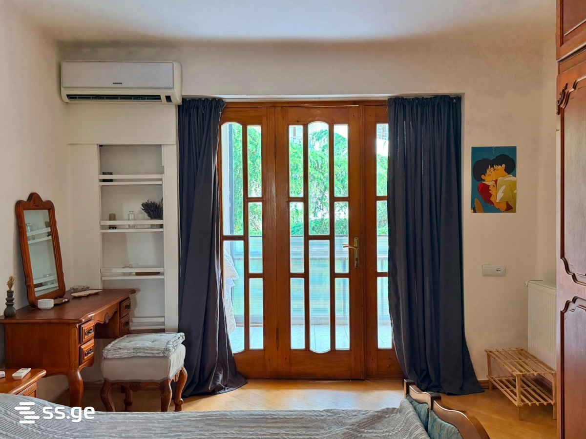kipshidze st. 12 - 4 rooms
