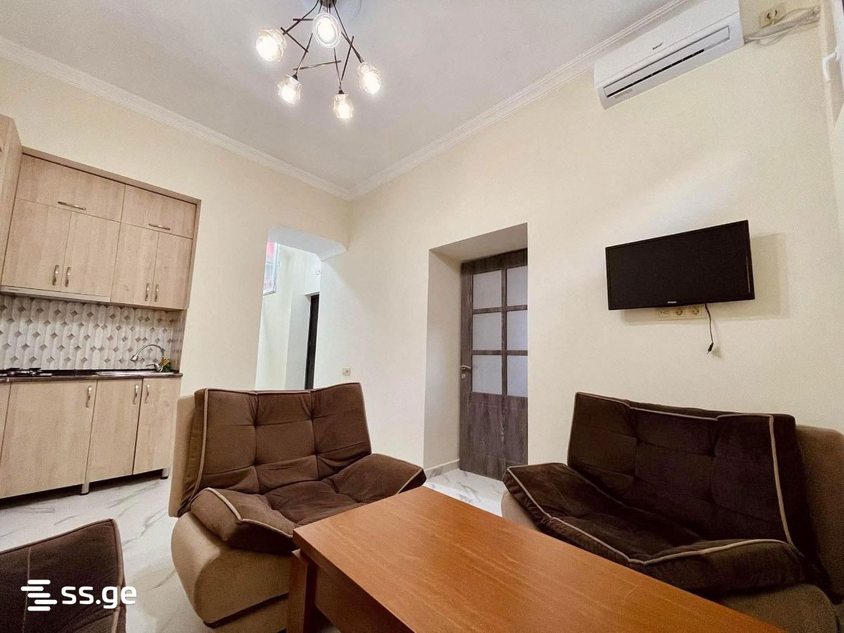 K. Gamsakhurdia st. 21 - 2 rooms