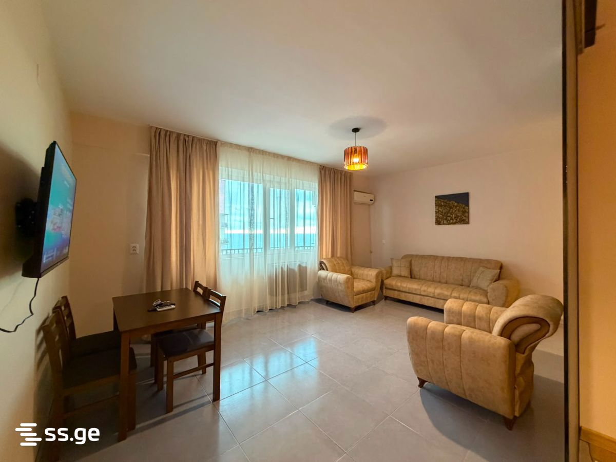 Sherif Khimshiashvili Ave 41 - 3 rooms