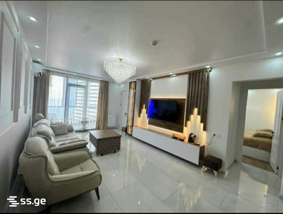 Lortkipanidze st. 24 - 4 rooms