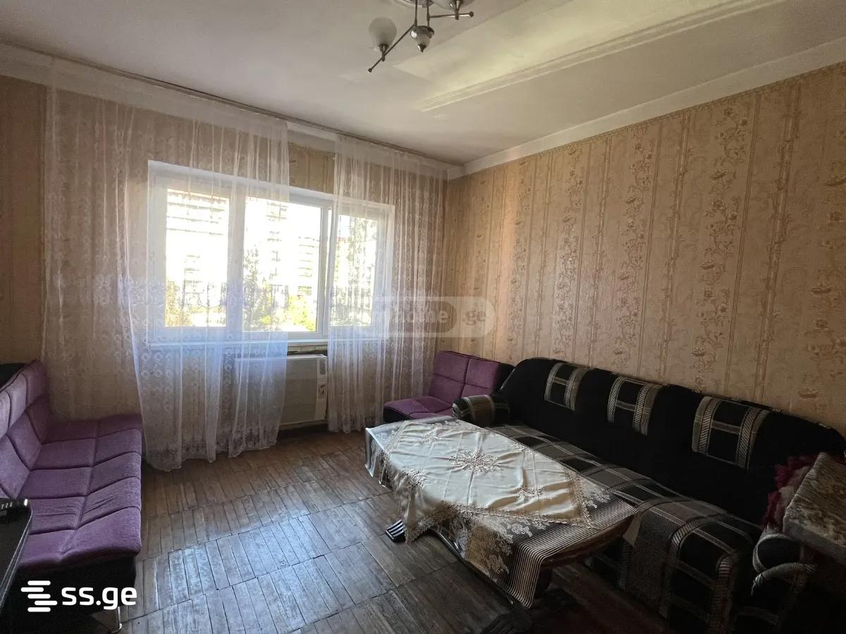 General Giorgi Kvinitadze St. 33 - 3 rooms