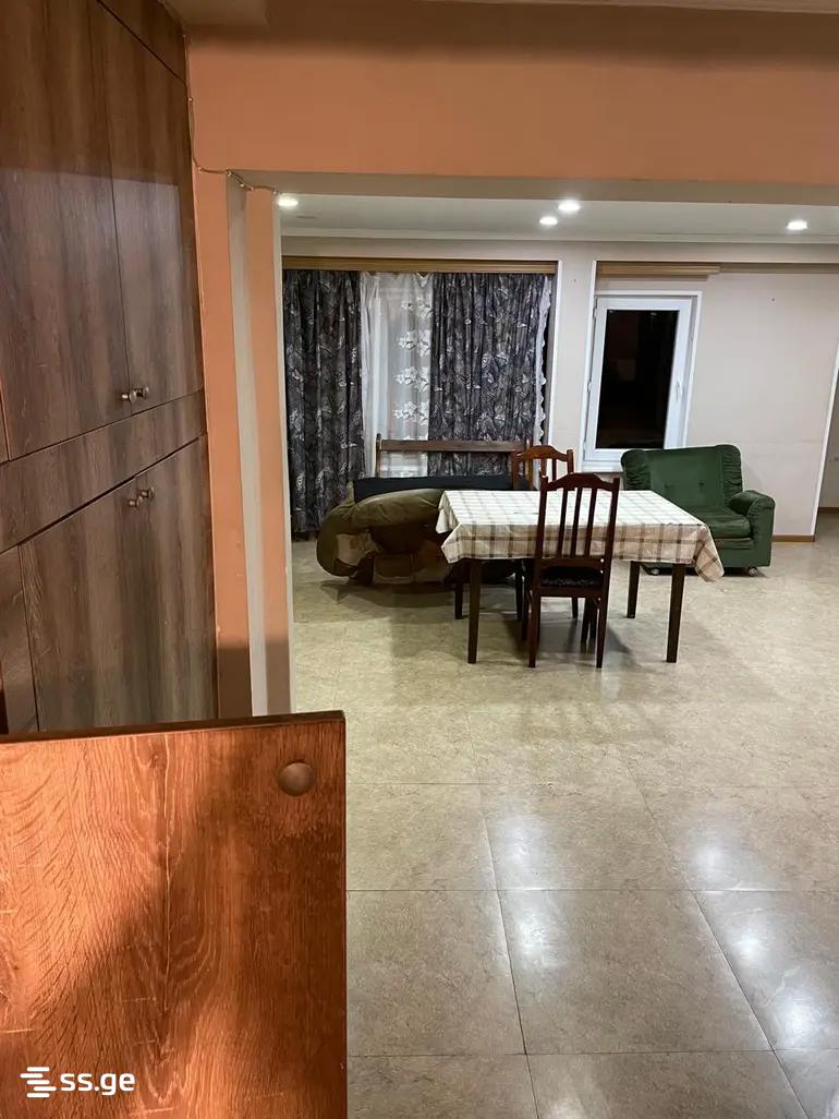 a.wereTlis avenue 87 - 4 rooms