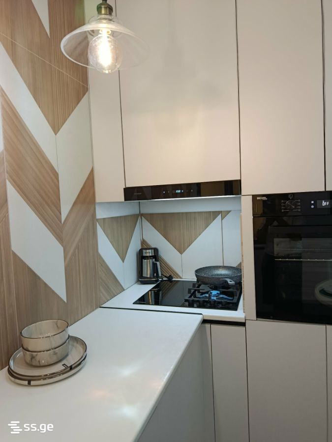 Angis st. 1st lane 21ბ - 4 rooms