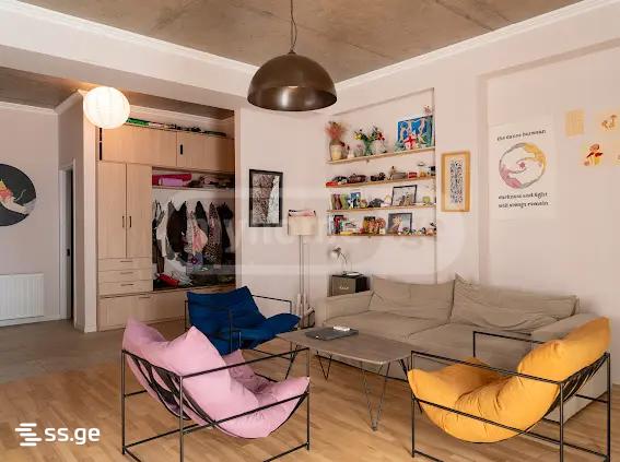amirejibi st. 1 - 3 rooms
