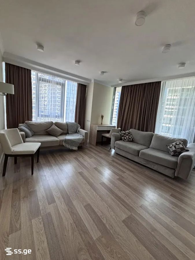 Lech and Maria Kaczynski street 6 - 2 rooms