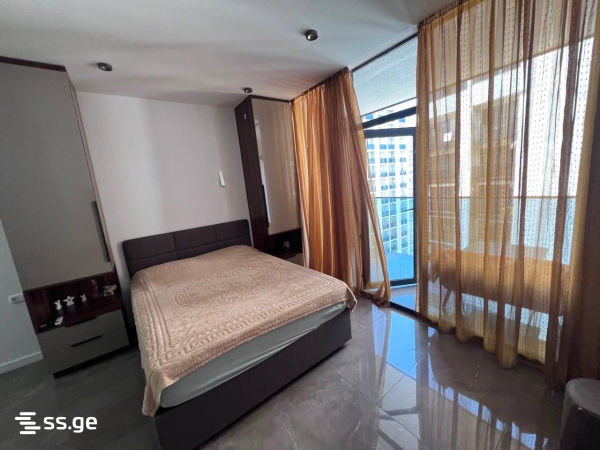 6 - 2 rooms