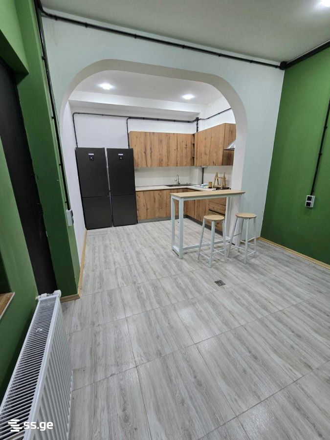 Kosmonavtebi coast - 5 rooms