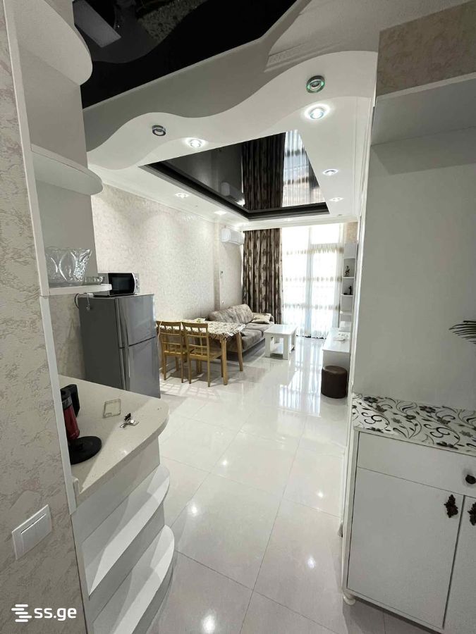 Sharvashidze St. 8 - 3 rooms
