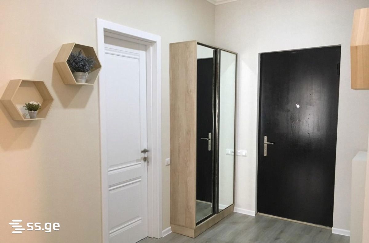 mckheta st. 13 - 2 rooms