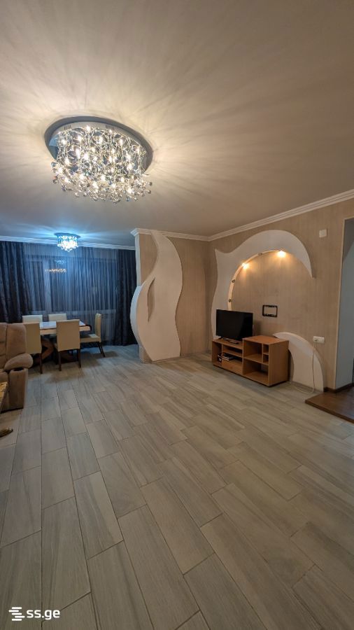 Ts. Dadiani st. (nadzaladevi) 2 მიკრორაიონი - 4 rooms