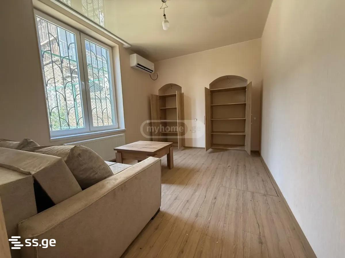 agmashenebeli ave 32 - 2 rooms