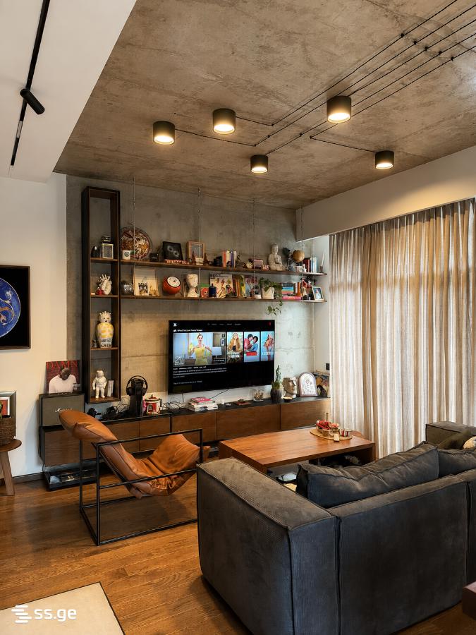 n. zhvania st. 73 - 3 rooms