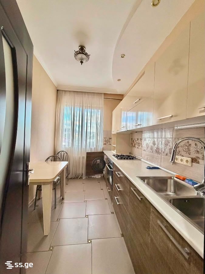 a.wereTlis avenue - 3 rooms