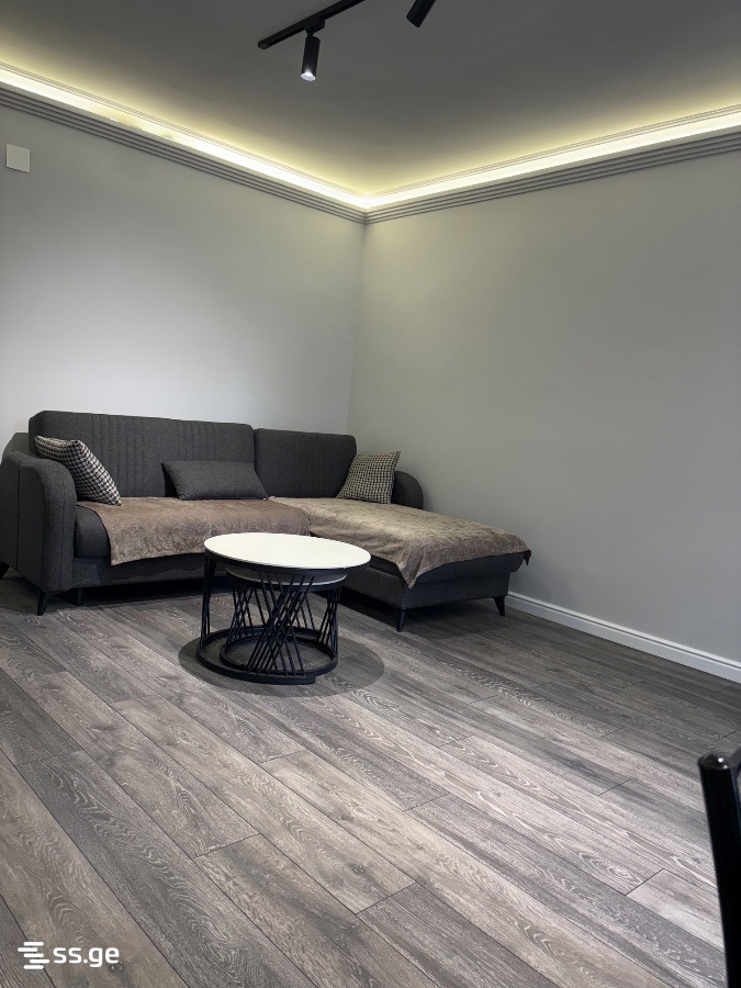 3 - 1 rooms