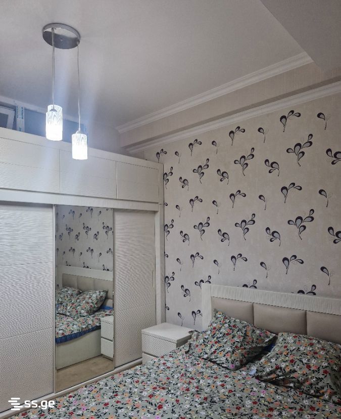 K. Kutateladze st. 17 - 3 rooms