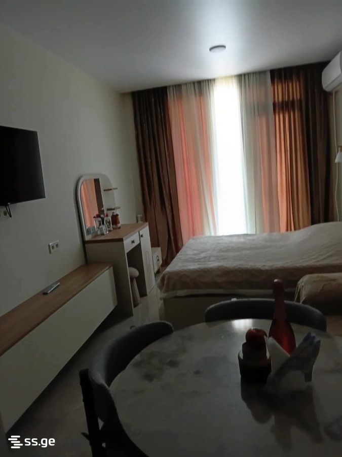 Lortkipanidze st. 24 - 1 rooms
